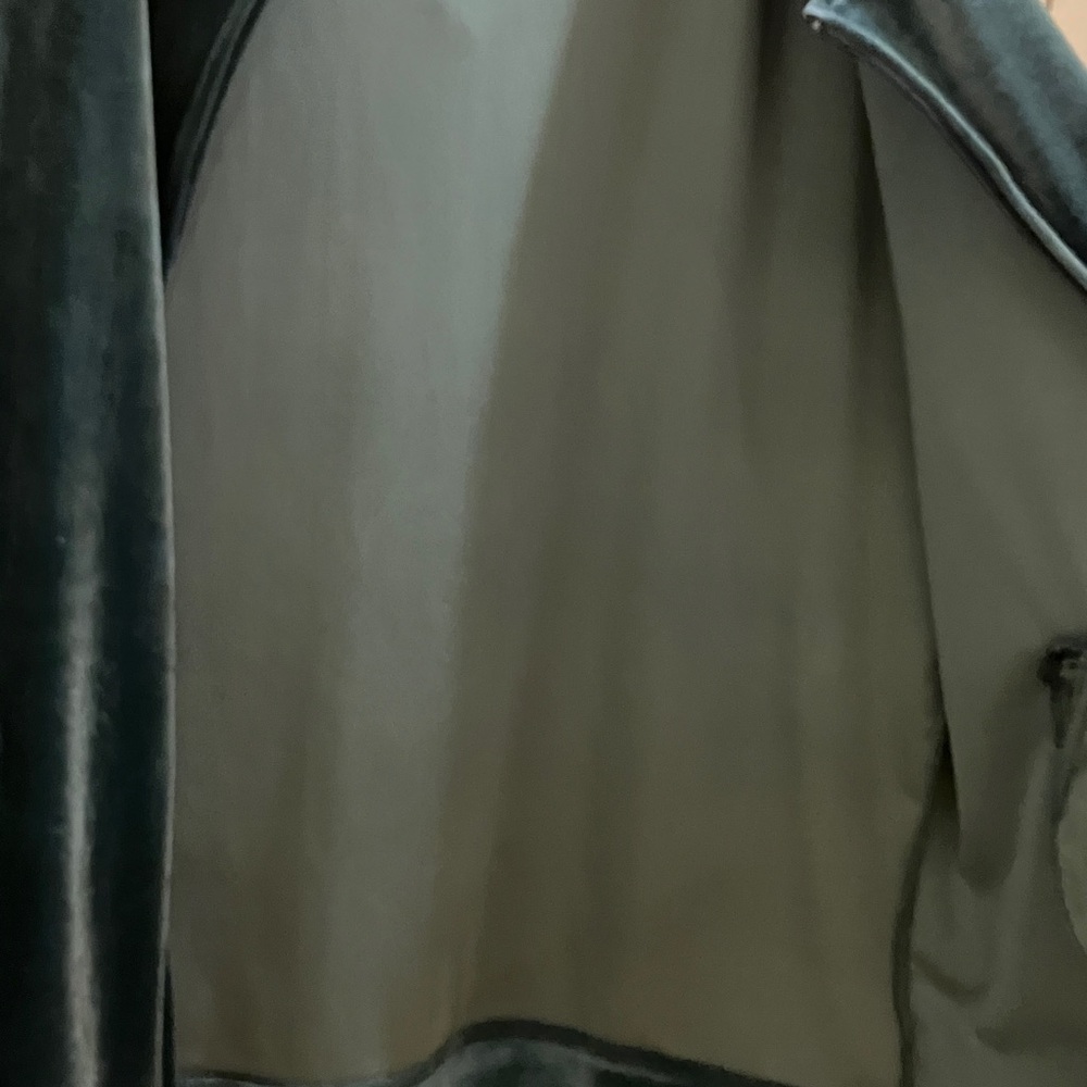 Newport News Velour Feel Zip Hoodie XL Dark Green Soft Stretch Jacket Like New - Picture 5 of 5